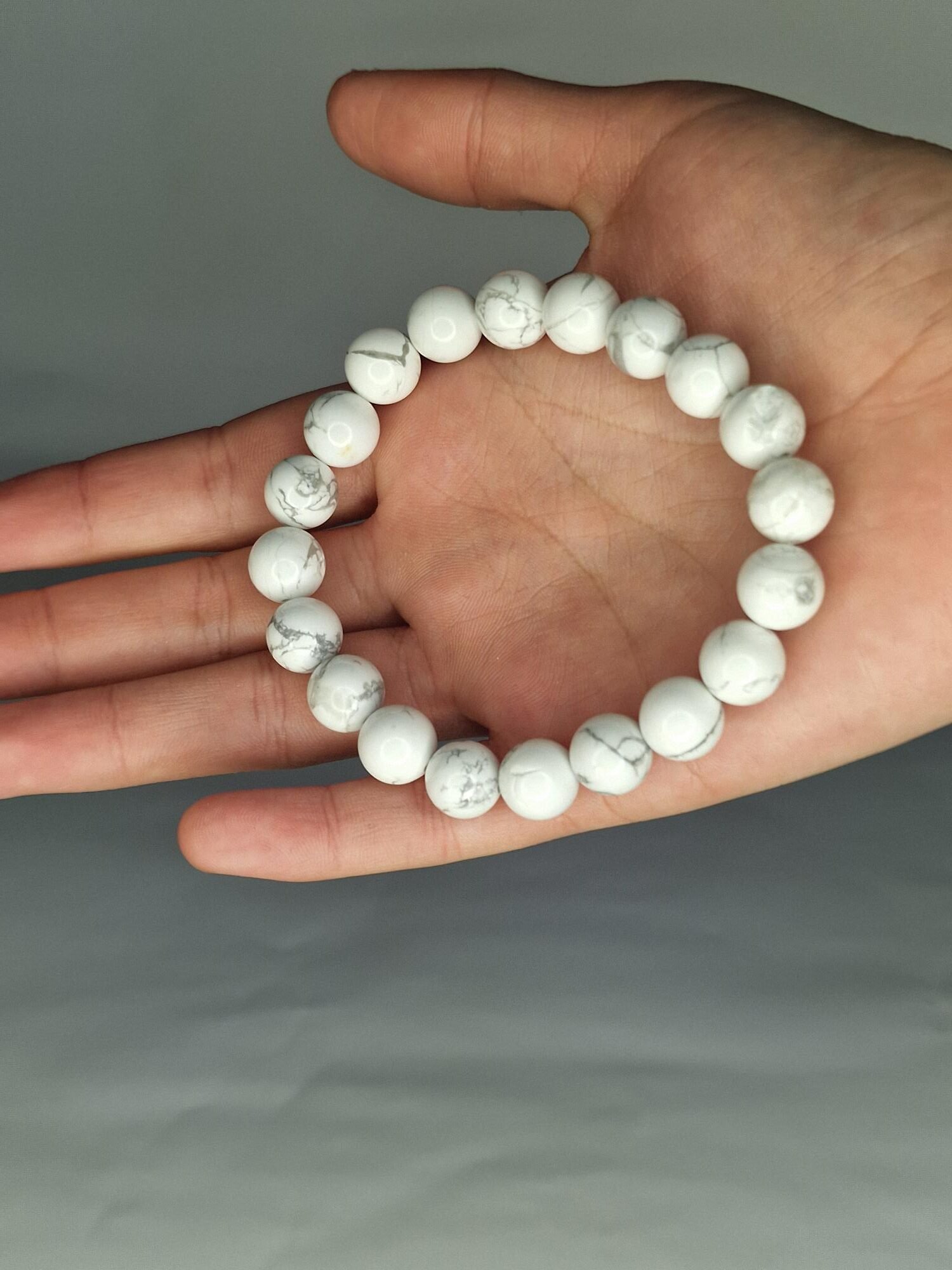 green adventure Bracelet d'Howlite – Image 3